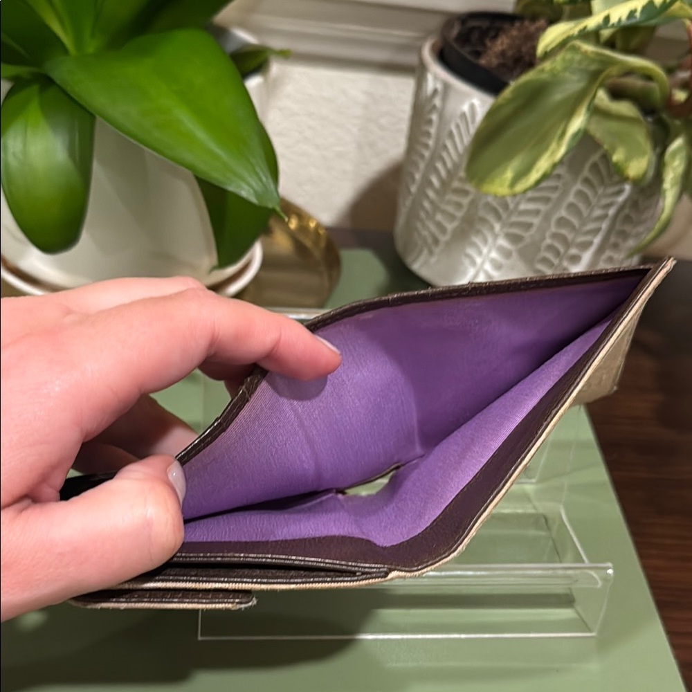 Bvlgari Brown bifold wallet - Picture 4 of 7